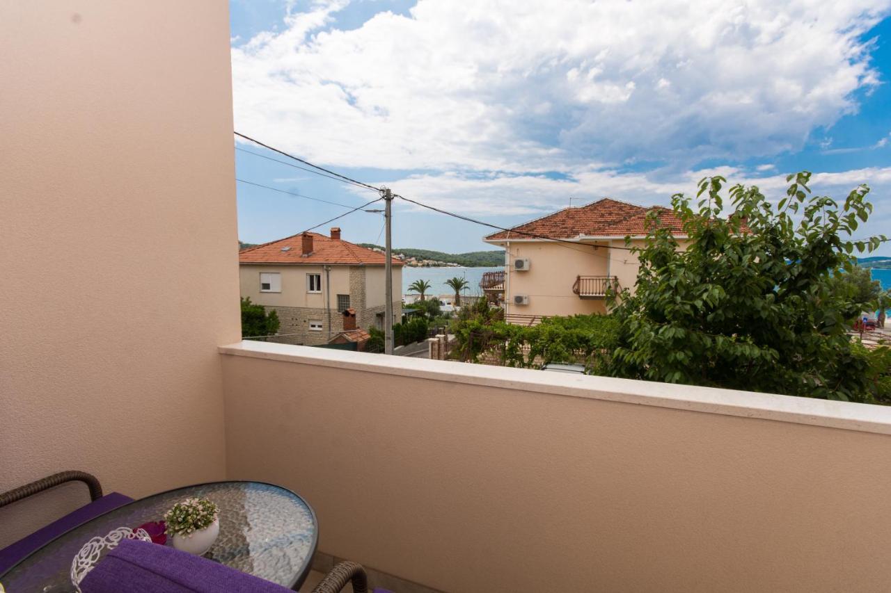 Apartments Ploka Okrug Gornji Exterior foto