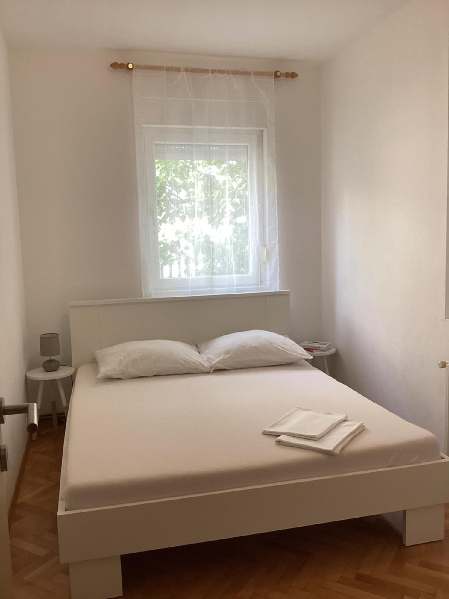 Apartments Ploka Okrug Gornji Exterior foto
