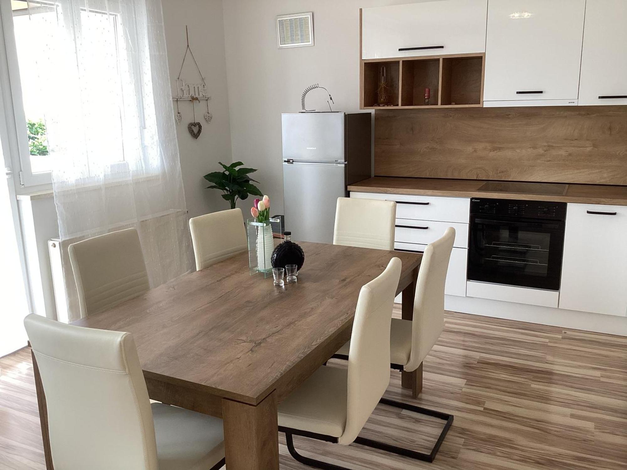 Apartments Ploka Okrug Gornji Exterior foto